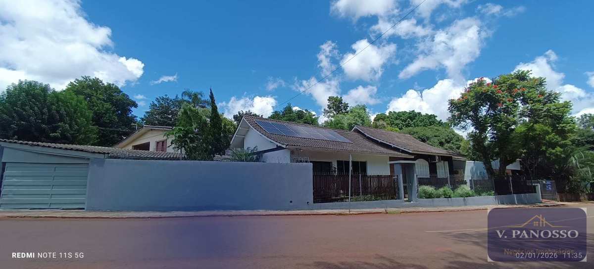Casa e peça comercial de 70,00 m2 - Panosso Imóveis - Negócios Imobiliários